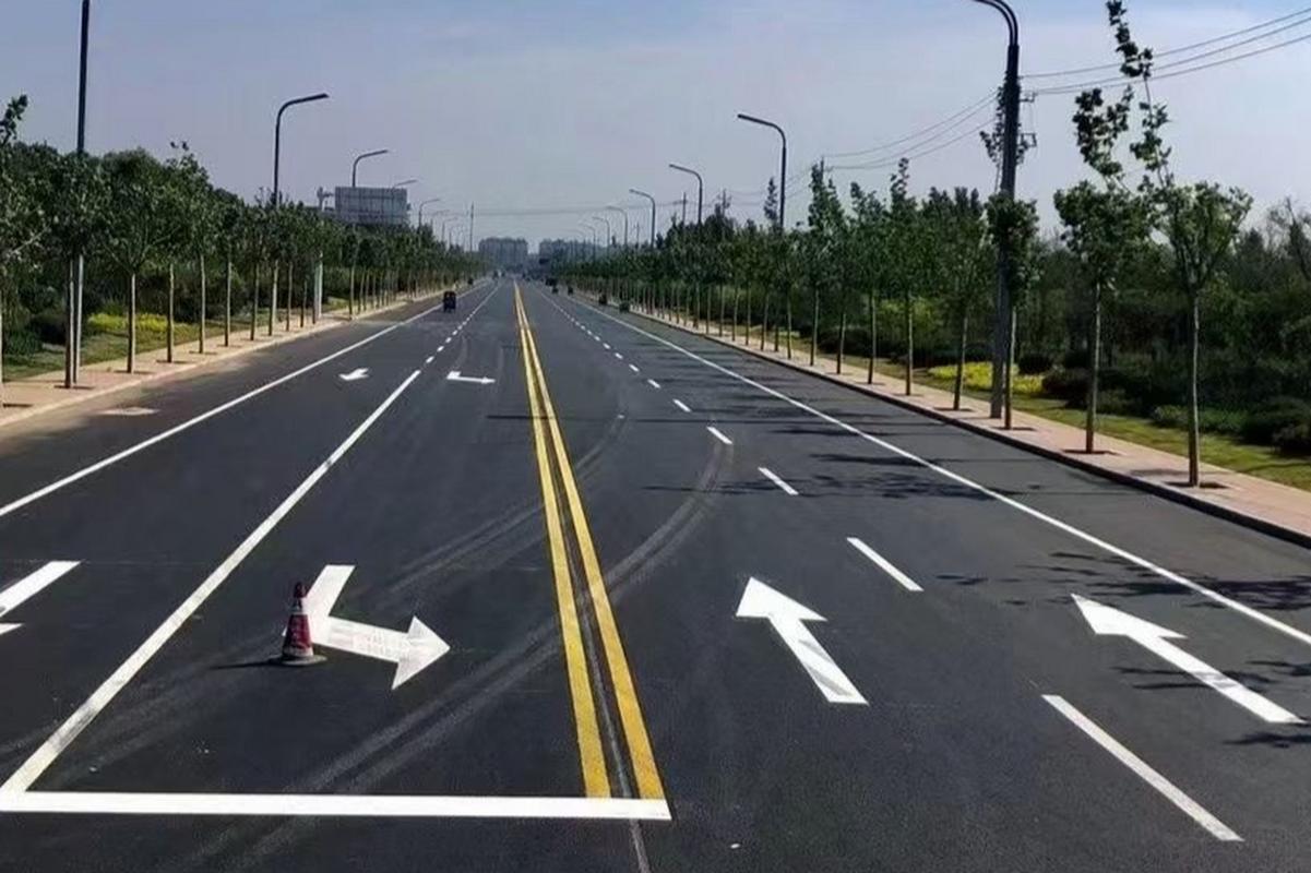 道路標線漆 守護交通安全的關鍵材料
